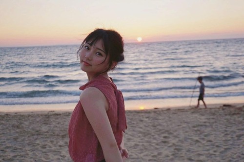 soimort: Miku Tanaka - Instagram - Mon 01 Oct 2018  #みくりんインスタめぐりの旅 #福岡 #糸島 #夕日 夕日が沈む瞬間をちょうど見れて綺麗でした 