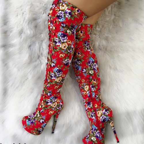 myshoebazar:    Quick Shop Sale! Floral Boot. Save 50%  