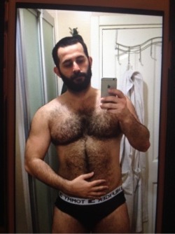 Follow my two hairy men blogs:http://sambrcln.tumblr.comhttp://hairysex.tumblr.com