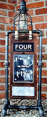 niallar:   @jrtoh15: I am famous at work now :) thank you one directioners      
