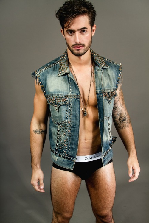 allare:  Felipe Donati