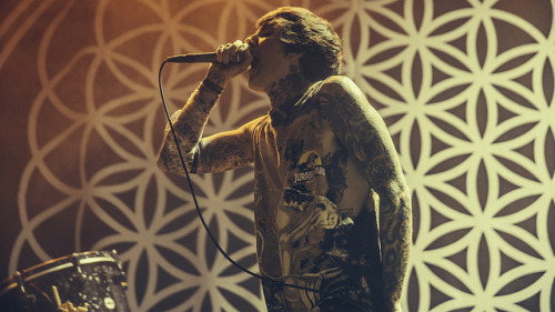 seenitallb4: grinned: Bring Me the Horizon by NRK P3 on Flickr. Oli