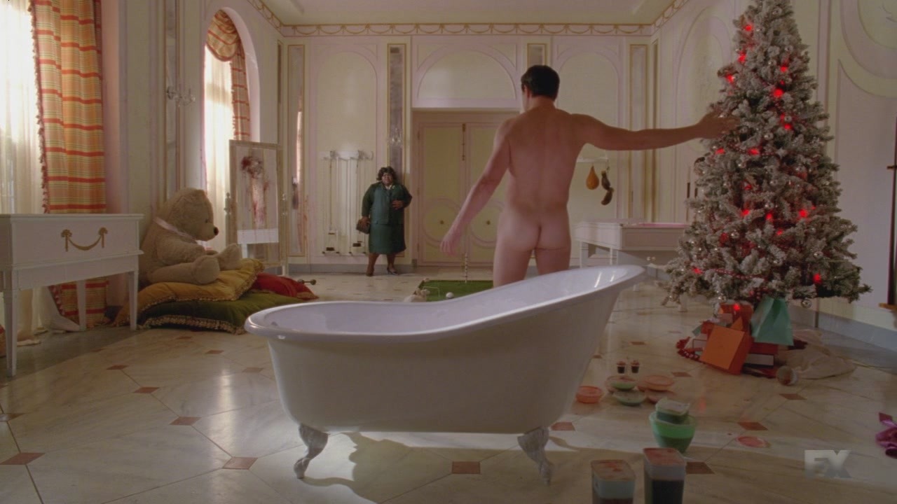 Male Celebs Naked
