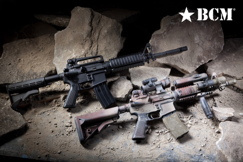 haleystrategic:  Our latest work for Bravo Company USA ^_^  It happened around 1994.We were finally given approval to use a carbine for CQB(Close Quarters Battle) versus the H&K MP5 submachine gun that we had worked with exclusively up until that