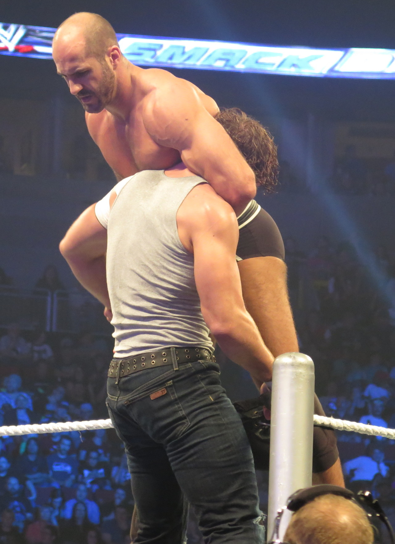  Dean Ambrose v Cesaro—12 August SmackDown taping—Part 2 