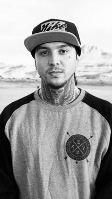 0f-mice-and-veils:  Tony Perry - Photo by: