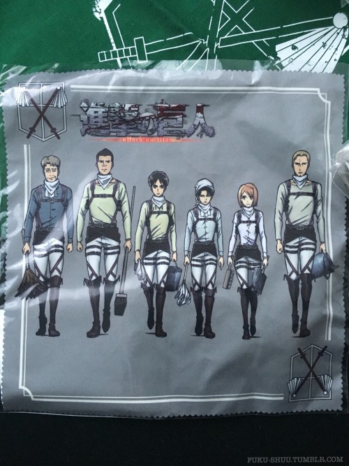 My Shingeki no Kyojin merchandise haul for today is another oldie but truly a goodie: the “Captain Levi Housecleaning Kit” exclusive to Comiket 85!What’s included:Microfiber towel featuring Levi’s Cleaing Squad (Auruo, Gunther, Eren, Levi, Petra,