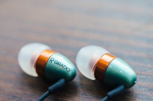 Oh, hey Grado GR10e in-ears.