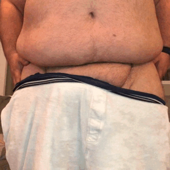 chubstermike:  One sexy sexy man.. I hope he doesn’t mind me bundling these pics.. 