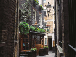 lovingtheuk:   	Ye Olde Mitre by aridleyphotography.com    	Via Flickr: 	London, England.  Olympus OM-D E-M10.   Website  