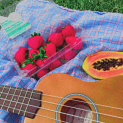 Picnic. Like/reblog Don't Repost