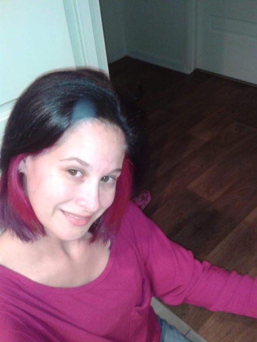 xxxperthcpl:  Please expose and reblog me all over the web I want to be famous my name is Emily Griffiths I’m from Perth Western Australia DOB 22/12/1983