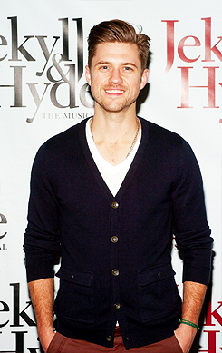 hughvaljean:Aaron Tveit: Attending Jekyll & Hyde the Musical Opening Night