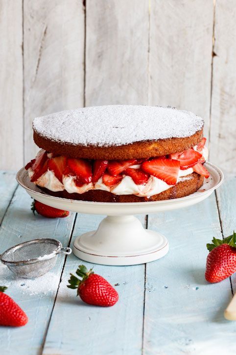 Strawberry angel food cake