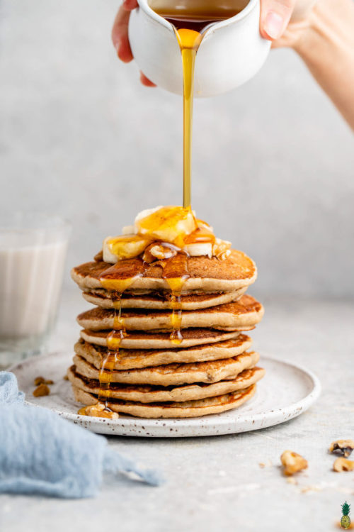  Blender Oatmeal Pancakes (Vegan) / Recipe