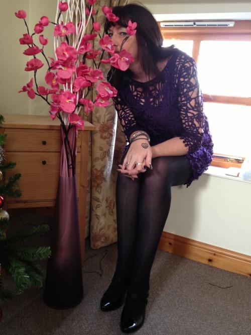 hei-miss-nylon:Phase Eight Dress, 30D Semi-Opaque Tights, Black Patent Heels and a Big Smile x