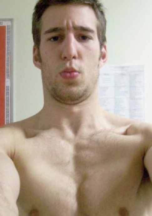 Sex guysexting:  College Pole Vaulter Andrew pictures