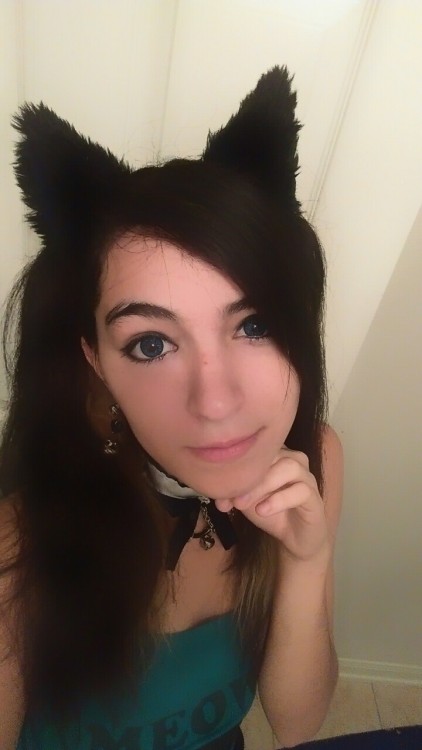 catgirlmanor:  I just wanted some opinion on my photos ive been told I should try out for y'all I’m sorry there all selfies just want an honest opinion since I know y'all are a big community and have lots of experience 