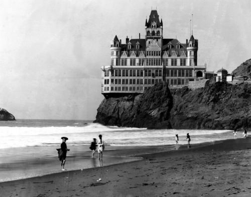 maisons-et-chateaux:Vie et mort de l'Hôtel