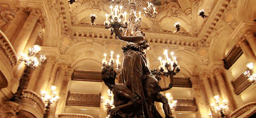 leroichevalier:→ History week meme → day 4: one building/location/architecture : Opé