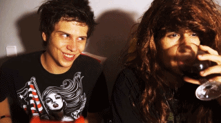 dropstriangle:  Rubius y su cita con Mangela 7u7