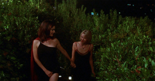 XXX filmsby: Mulholland Drive (2001) dir. David photo