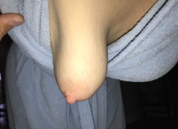 remydog76:  Remydog76  Perfect hanging tit