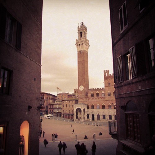 You can also follow me on Instagram :) Siena #siena #tuscany #toscana #toskania #igersiena #ig_ital