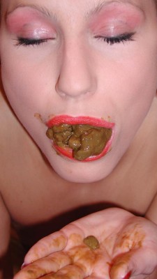 scat-is-best:  &ldquo;Hot, hot  n tasty mouthful, Yum!&rdquo;