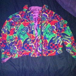 laced-laya:  selling this jacket.. taking