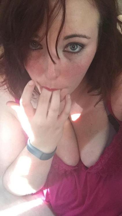 pawgworship2:  Love tasting myself after daddy’s use of me