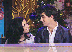 stopstheworlds:  Demi: “One night I asked him, “What is the deal? We’re perfect for each other. What are you doing?” And he was like, “This is really awkward. I have to go.” Joe: “I needed time to think” Demi: “And I thought, Great,