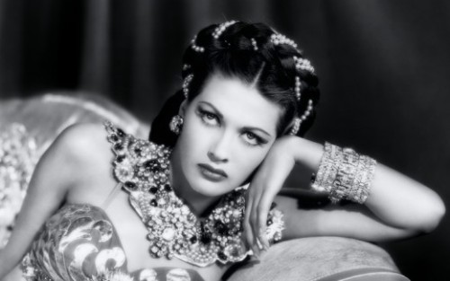 retrologyrules:  Screen Siren of the Day - Yvonne De Carlo Born Margaret Yvonne Middleton [September 1, 1922 – January 8, 2007], she was a Canadian-born American actress and singer of Film, Television, and Theater  During her Six-Decade career,