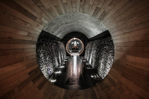 Yu Geng Shan Private Cellar - Shanghai GodolphinSet in an old bunker beneath a former British Consul