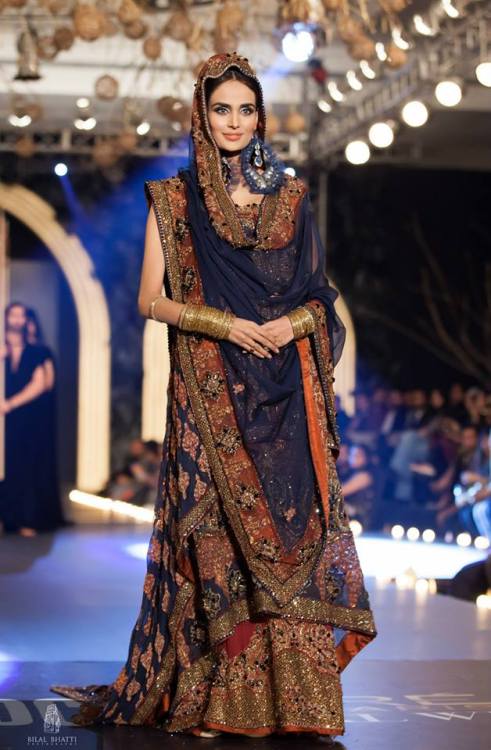 beautifulsouthasianbrides:Sonia Azhar PFDC L’Oreal Paris Bridal Week 2013