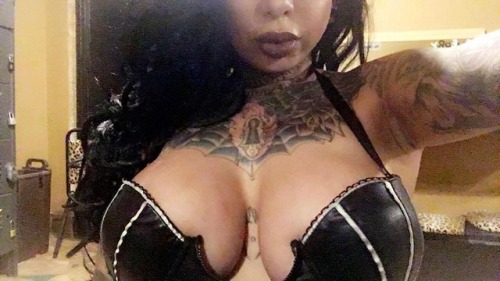 Porn stripper-locker-room:  https://www.instagram.com/theblackkwidow/ photos