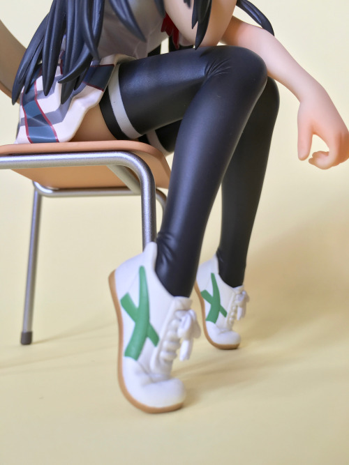 This is my first figurine I’ve ever purchased and my first (brief) figurine review:Figurines s