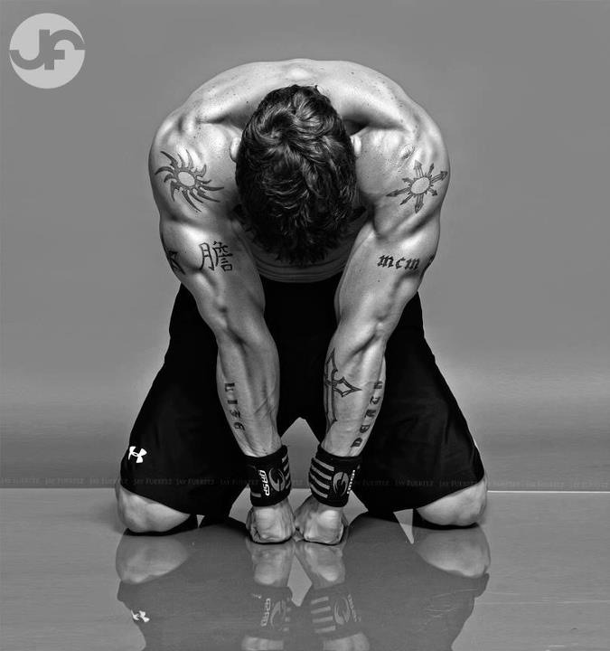 grabyourankles:  Matt Mankoff 