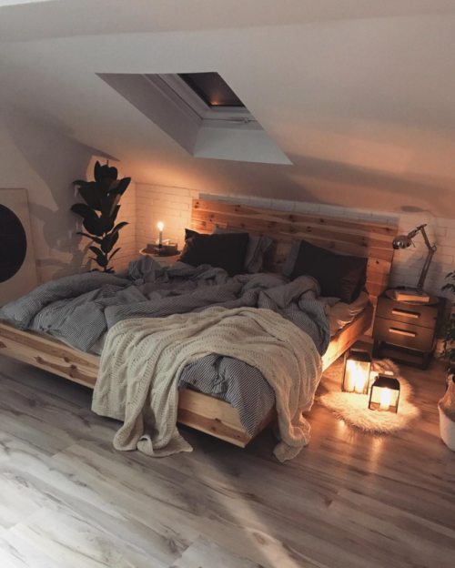 stylish-homes: This beautiful, cosy Scandinavian style bedroom via reddit Keep reading