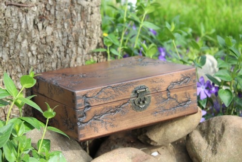 sosuperawesome:Storage Boxes by Fire Gift, on EtsySee our ‘jewelry storage’ tag