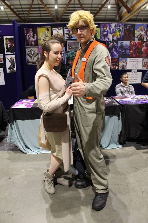 vacant-energies:Guys omg! There was a Rey and Matt the radar technician cosplay at Supanova this wee