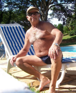 einheri:  ericlassard:  bigmenarebest:  Speedo