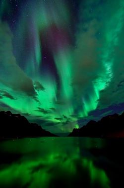 thegreyconcept:  Aurora in Ersfjordbotn by John A.Hemmingsen.