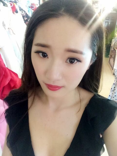 sunlinlinan008:美女一个