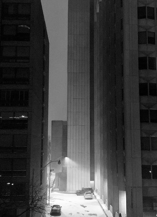 evilbuildingsblog:  Brutalist architecture in the snow. Toronto, ON.