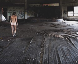 undress-me-anywhere:  14th floor of the Baker Hotel, Mineral Wells, Tx 