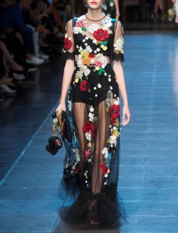 skaodi:  Dolce & Gabbana Spring 2016.