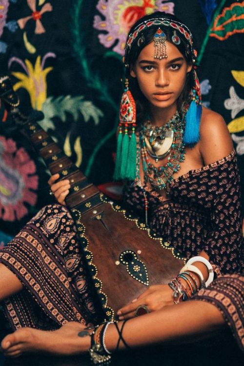 “Queen of Egypt,” photography by Nicoline Patricia Malina, model Zahara Davis