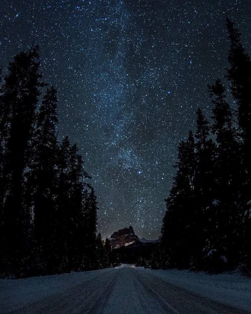 tannerwendell: stars &amp; bow valley parkway. castle mountain. banff. alberta. (at Banff Nation