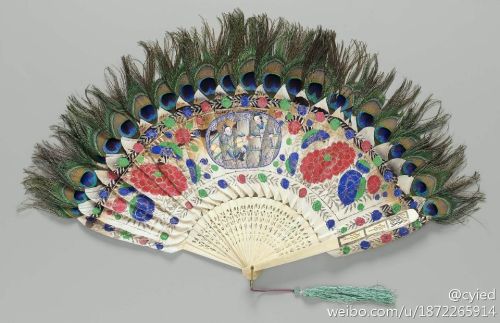 18th-19th century Chinese fans made for export Boston Museum